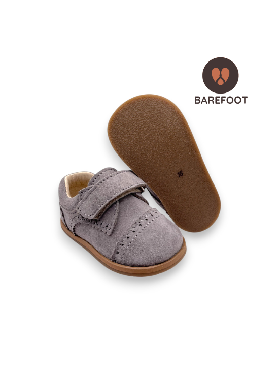 Sapato de Velcro