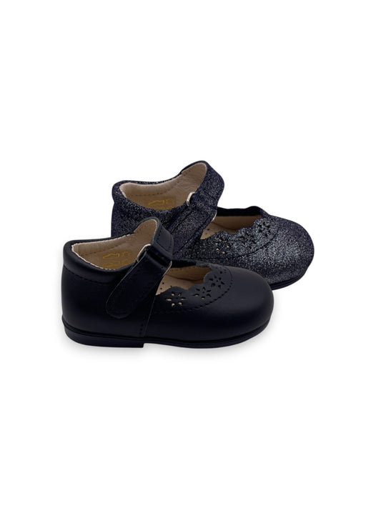 Sapato de Velcro