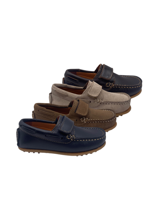 Mocassim com Velcro