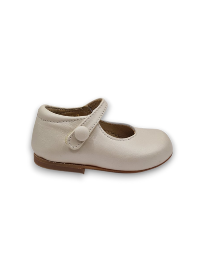 Sapato de Velcro e Botão Fingido