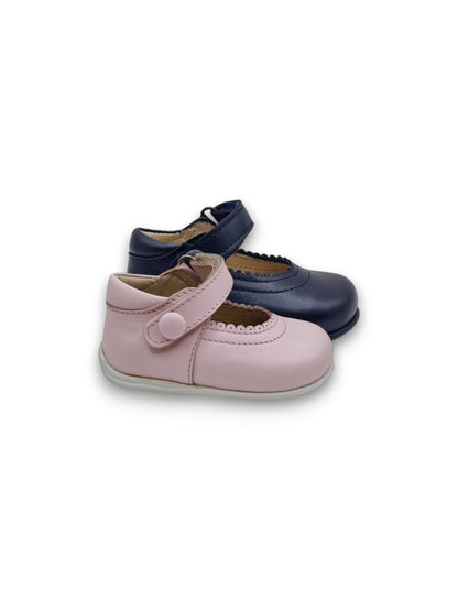 Sapato de velcro