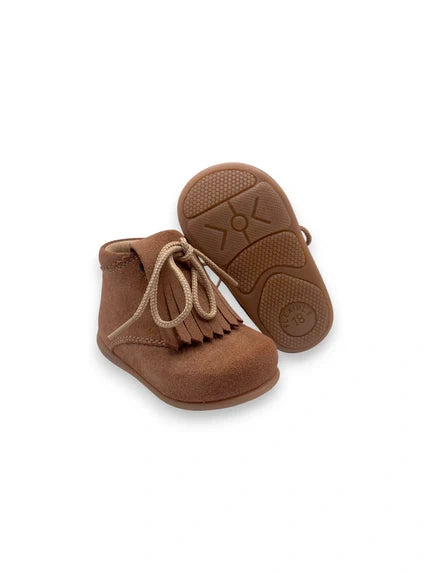 Bota Flexível de Atacadores