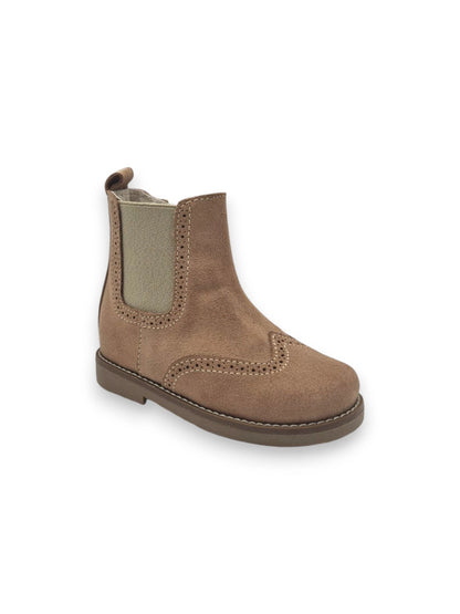 Bota de Elásticos e Fecho Vazada