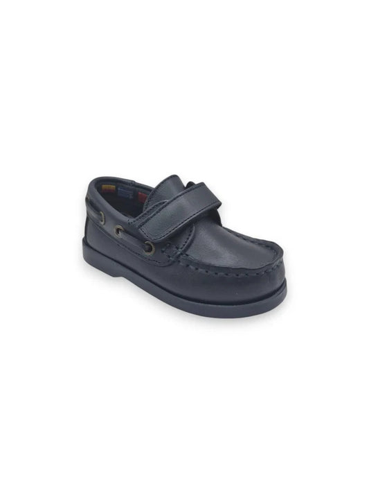 Sapato de vela clássico infantil em pele azul marinho com fecho ajustável em velcro
